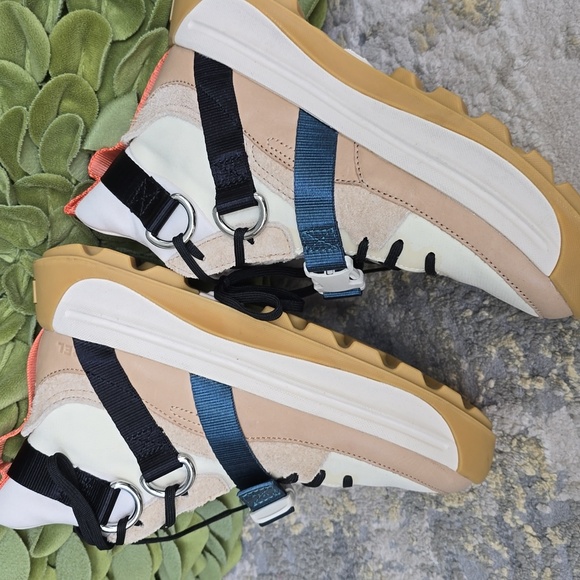 Sorel Women's ONA™ 503 EQ Mid Top Sneakers - Picture 12 of 13